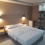 Moon Suite Hotel Şirinevler
